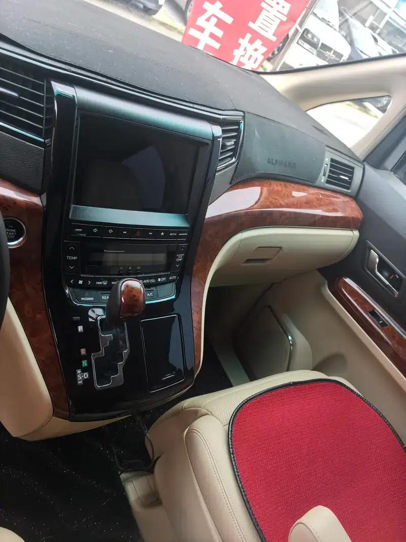 2011 Alphard 3.5L Luxury Edition — миниатюра 9