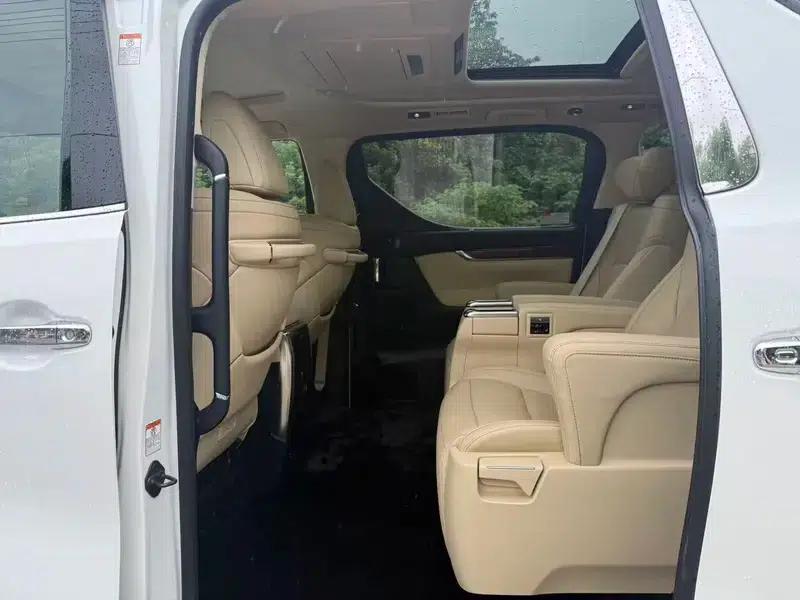 2018 Alphard Facelift 3.5L Luxury Edition — миниатюра 10