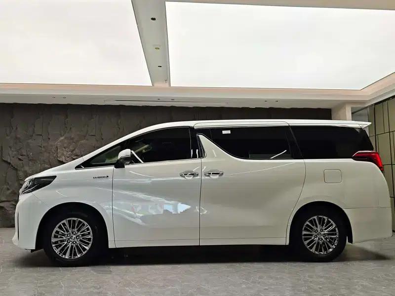 2021 Alphard Hybrid 2.5L Premium Edition — миниатюра 3
