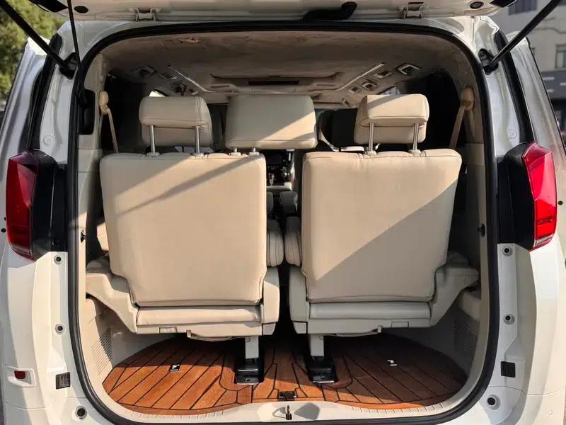 2018 Alphard Facelift 3.5L Premium Edition — миниатюра 13