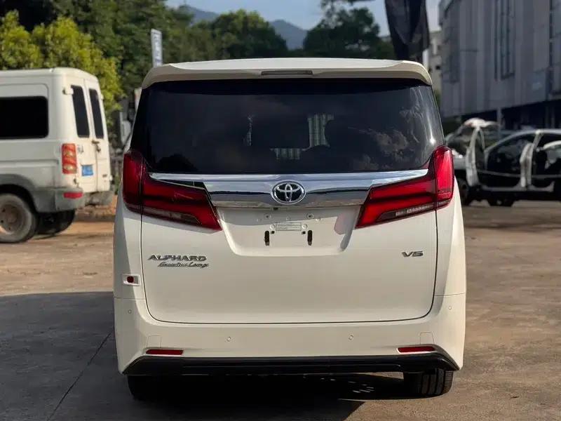 2018 Alphard Facelift 3.5L Premium Edition — миниатюра 4