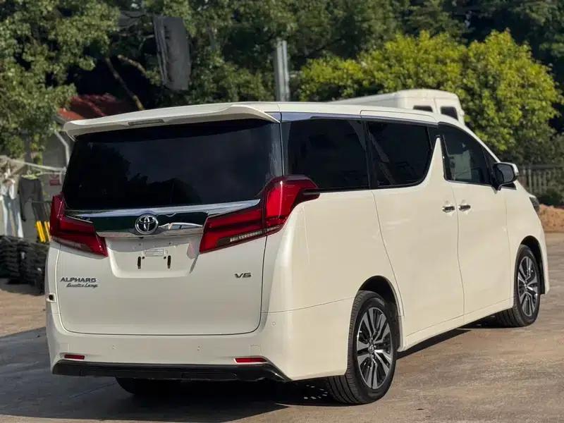 2018 Alphard Facelift 3.5L Premium Edition — миниатюра 5