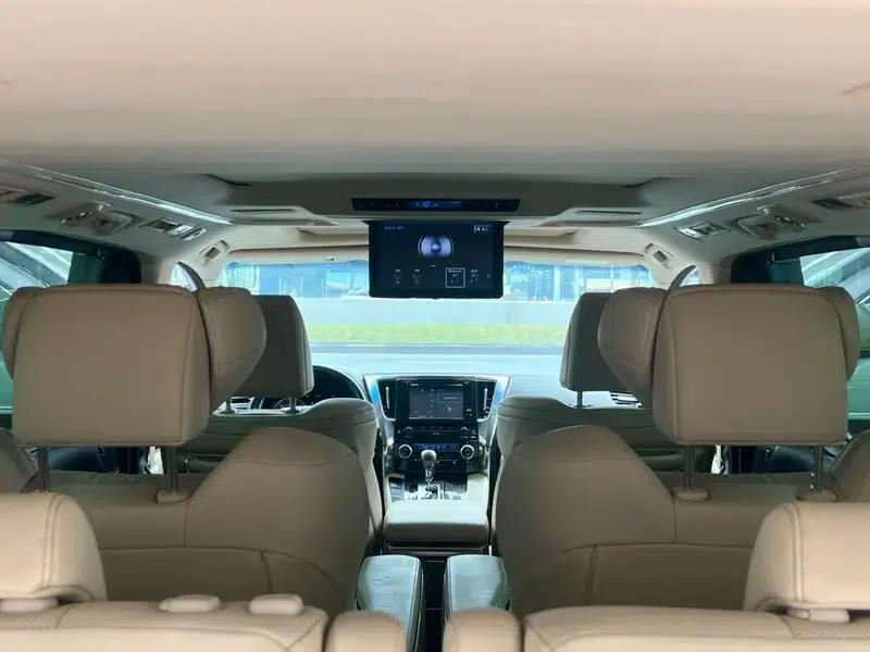 2019 Alphard Hybrid 2.5L Premium Edition — миниатюра 16