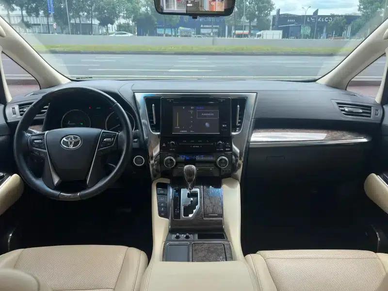 2019 Alphard Hybrid 2.5L Premium Edition — миниатюра 8