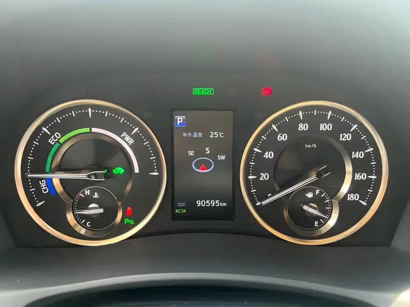 2019 Alphard Hybrid 2.5L Premium Edition — миниатюра 9