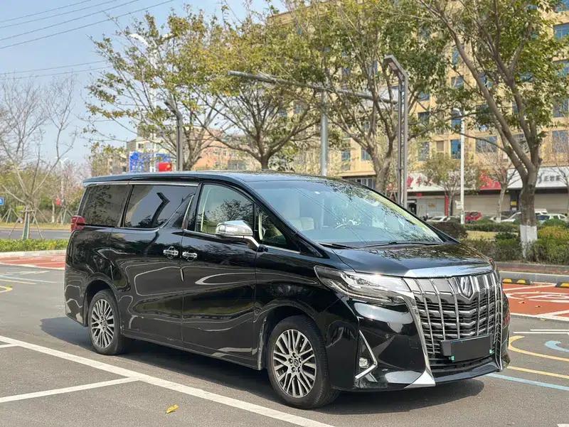 2018 Alphard 3.5L Premium Edition — миниатюра 3
