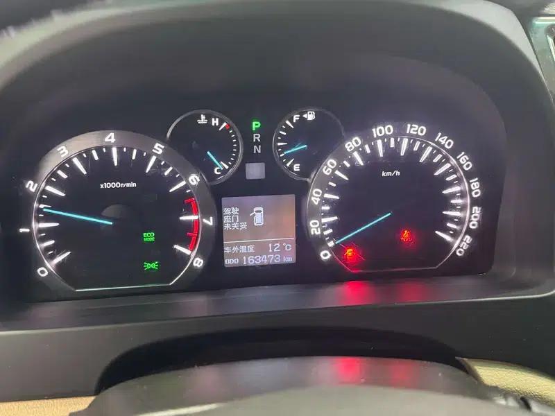 2012 Alphard 3.5L Luxury Edition — миниатюра 15