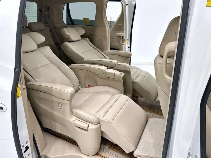 2012 Alphard 3.5L Luxury Edition — миниатюра 27