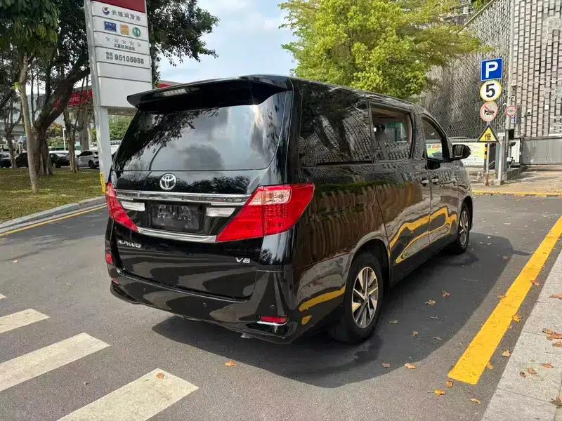 2012 Alphard 3.5L Luxury Edition — миниатюра 3