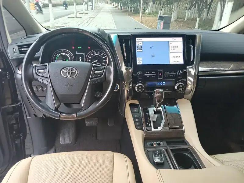 2021 Alphard Hybrid 2.5L Premium Edition — миниатюра 7