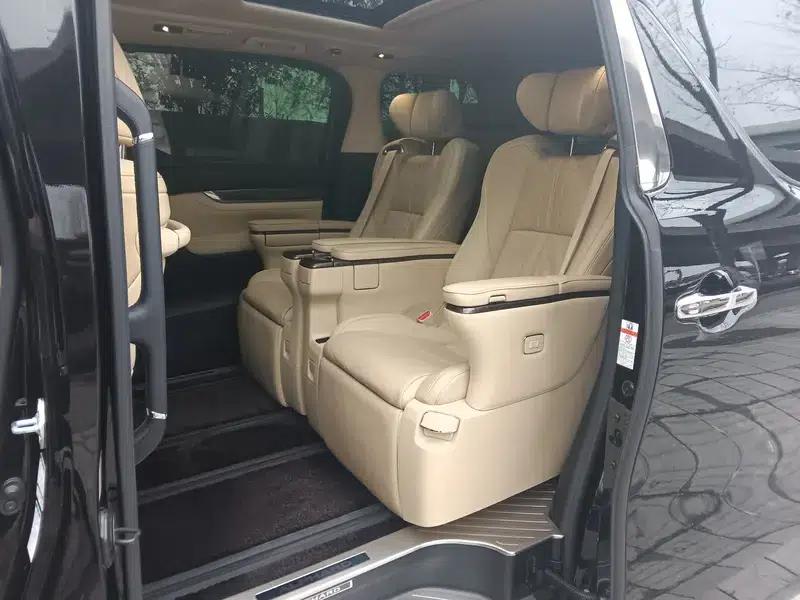 2021 Alphard Hybrid 2.5L Premium Edition — миниатюра 9