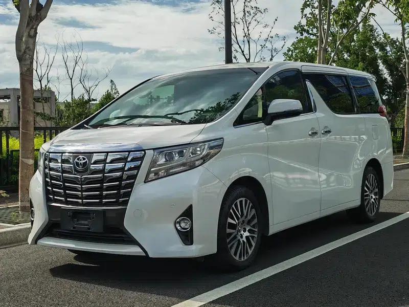 2015 Alphard 3.5L Premium Edition — миниатюра 1