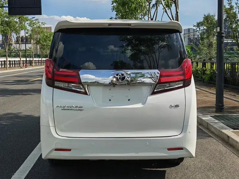 2015 Alphard 3.5L Premium Edition — миниатюра 5