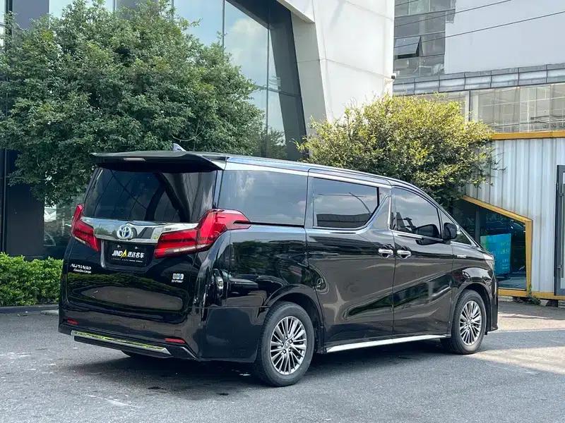 2021 Alphard Hybrid 2.5L Luxury Edition — миниатюра 2