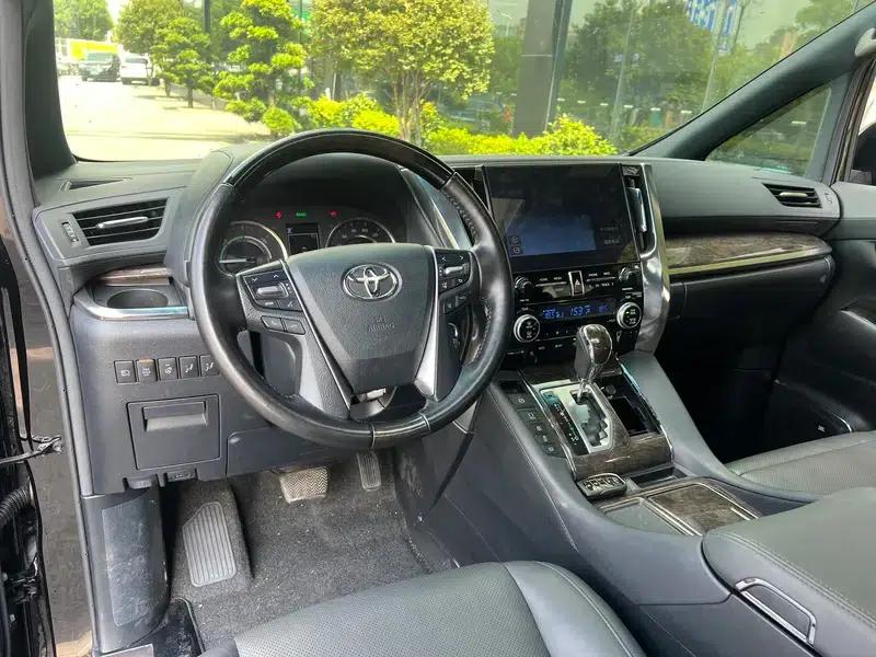 2021 Alphard Hybrid 2.5L Luxury Edition — миниатюра 5