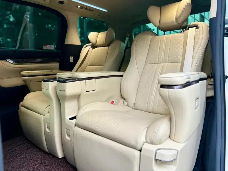 2021 Alphard Hybrid 2.5L Premium Edition — миниатюра 11