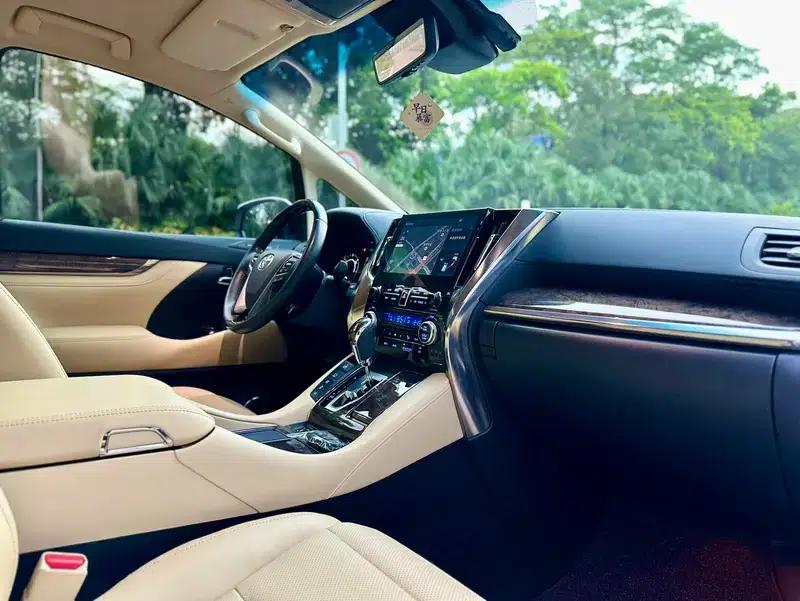 2021 Alphard Hybrid 2.5L Premium Edition — миниатюра 8