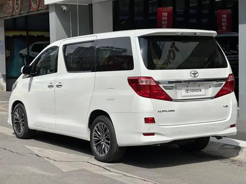 2012 Alphard 3.5L Premium Edition — миниатюра 4