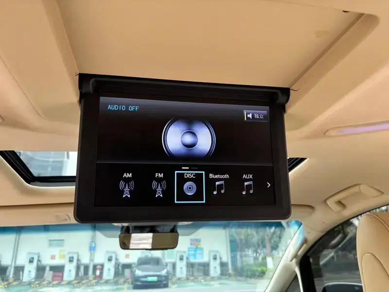 2019 Alphard Hybrid 2.5L Luxury Edition — миниатюра 8