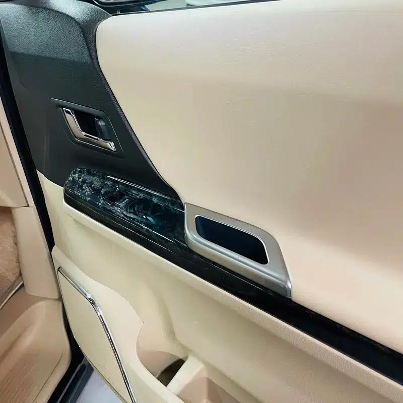 2011 Alphard 3.5L Luxury Edition — миниатюра 14