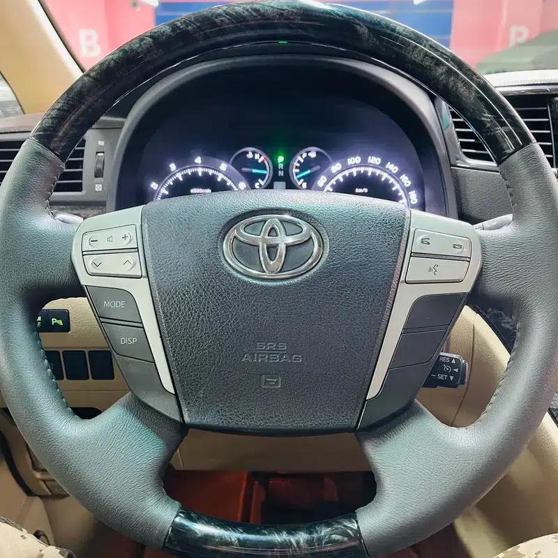 2011 Alphard 3.5L Luxury Edition — миниатюра 22