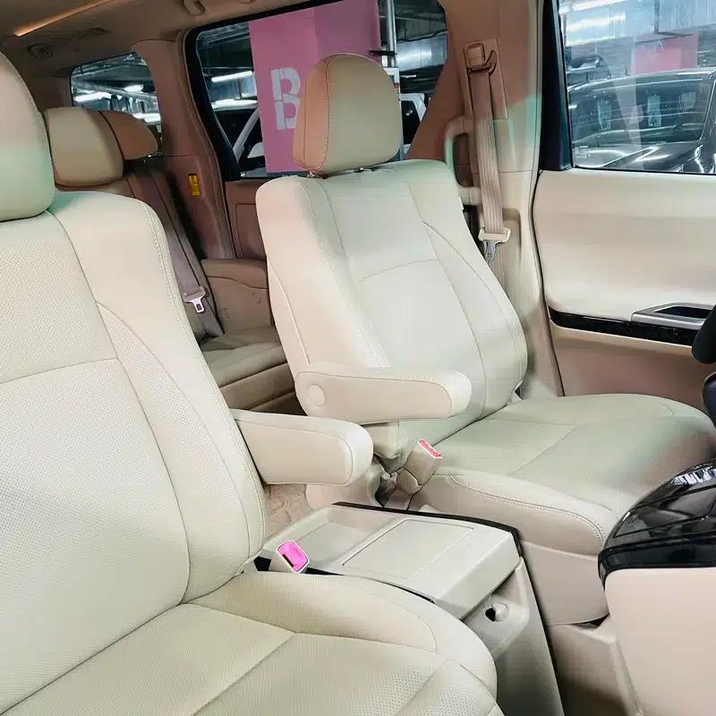2011 Alphard 3.5L Luxury Edition — миниатюра 34