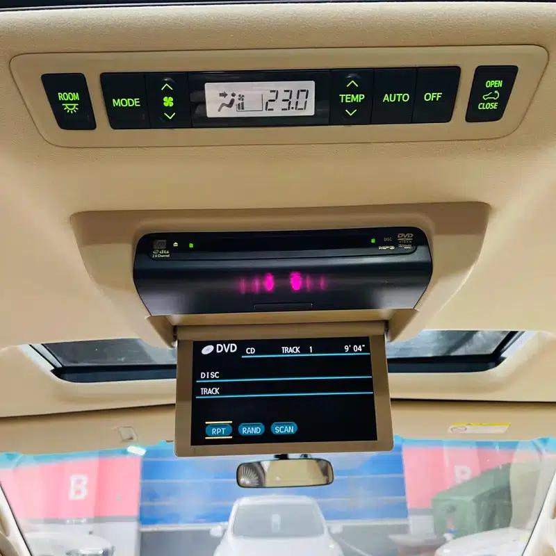 2011 Alphard 3.5L Luxury Edition — миниатюра 8