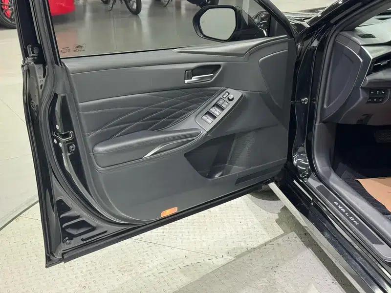 2019 Toyota Avalon Hybrid 2.5L XLE Premium Edition (China VI Emission Standard) — миниатюра 13