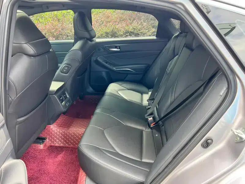 2023 Toyota Avalon 2.5L Automatic Luxury Edition — миниатюра 8