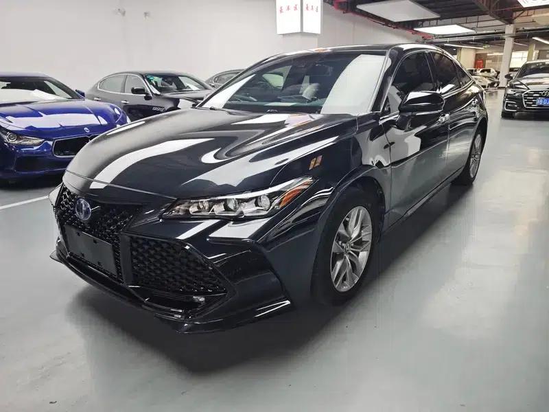 2022 Toyota Avalon Hybrid 2.5L Luxury Edition — миниатюра 1