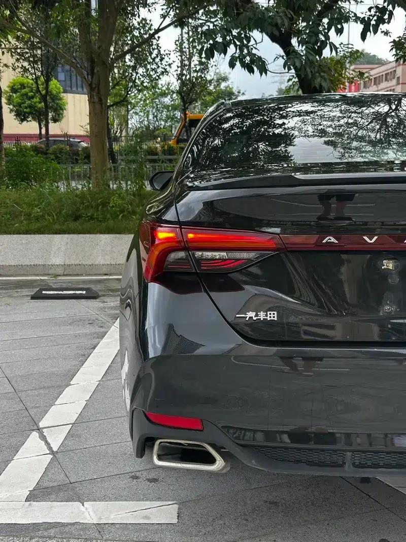 2021 Toyota Avalon 2.5L Touring Sport Edition — миниатюра 11
