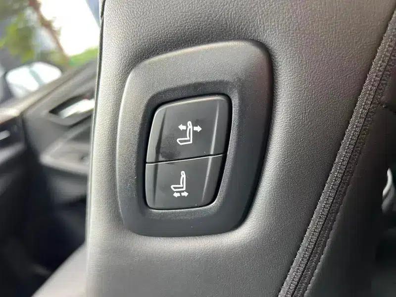 2023 Toyota Avalon 2.0L CVT Premium Edition — миниатюра 13