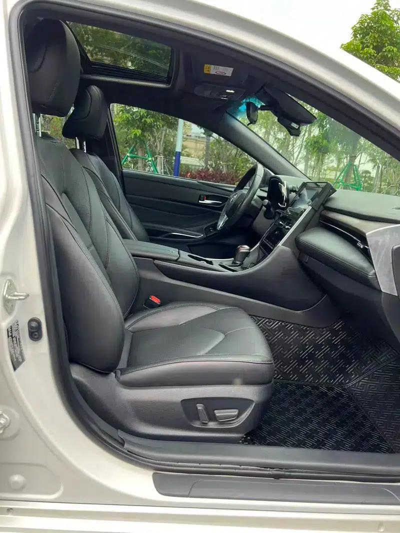2023 Toyota Avalon 2.0L CVT Premium Edition — миниатюра 18