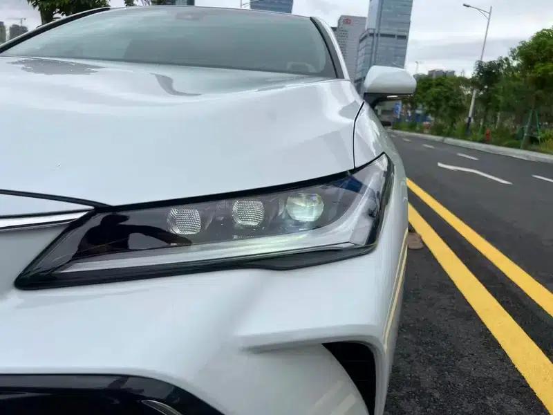 2023 Toyota Avalon 2.0L CVT Premium Edition — миниатюра 10