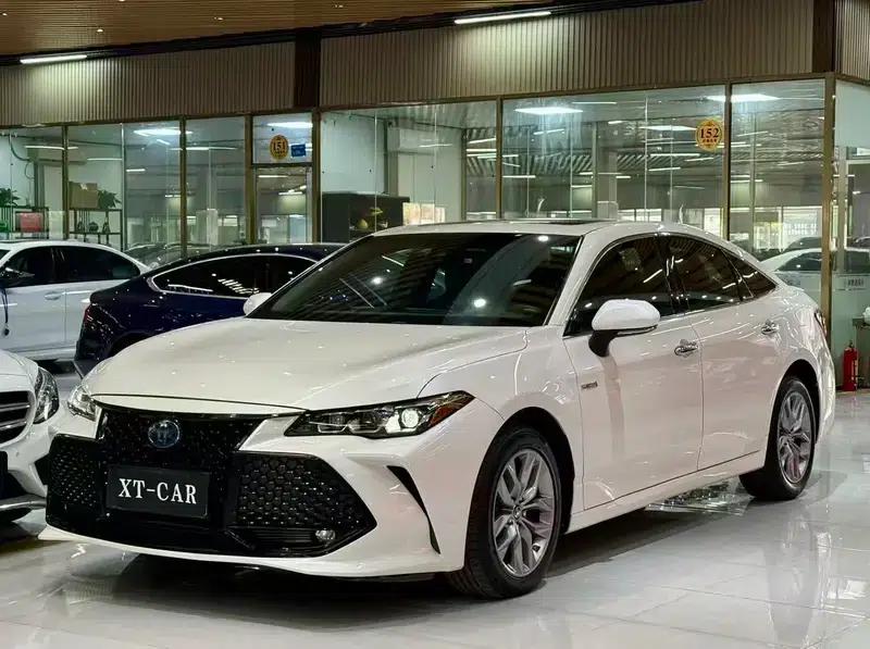 2019 Toyota Avalon Hybrid 2.5L Luxury Edition (China VI Emission Standard) — миниатюра 1
