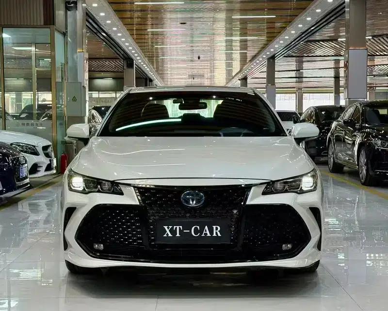 2019 Toyota Avalon Hybrid 2.5L Luxury Edition (China VI Emission Standard) — миниатюра 2