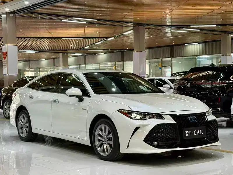 2019 Toyota Avalon Hybrid 2.5L Luxury Edition (China VI Emission Standard) — миниатюра 3