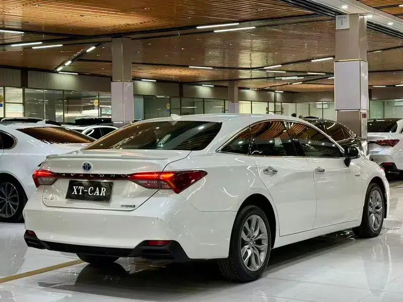 2019 Toyota Avalon Hybrid 2.5L Luxury Edition (China VI Emission Standard) — миниатюра 6