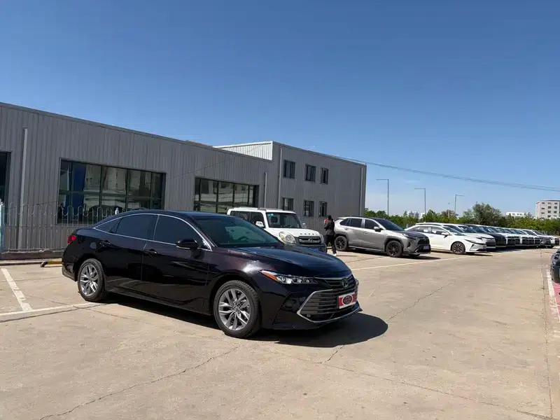 2019 Toyota Avalon 2.0L Entry-level Edition (China VI Emission Standard) — миниатюра 3