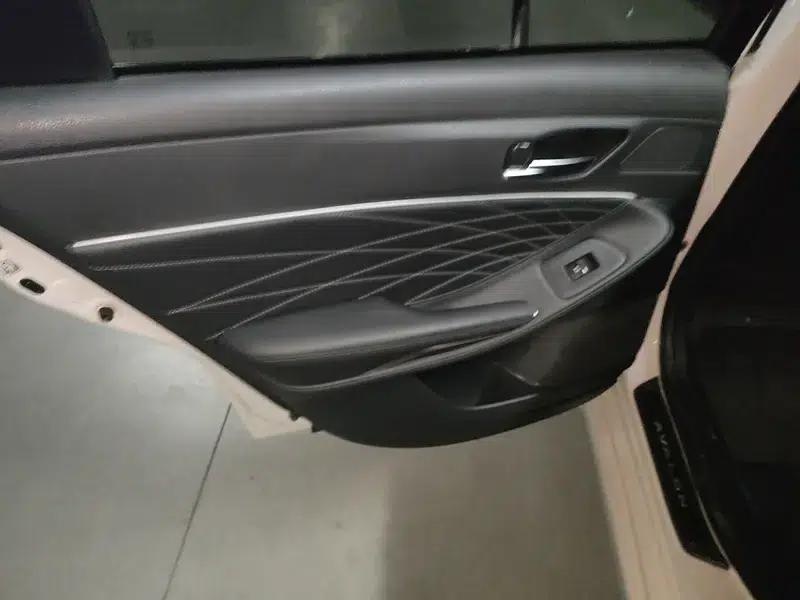 2019 Toyota Avalon Hybrid 2.5L XLE Premium Edition (China VI Emission Standard) — миниатюра 17