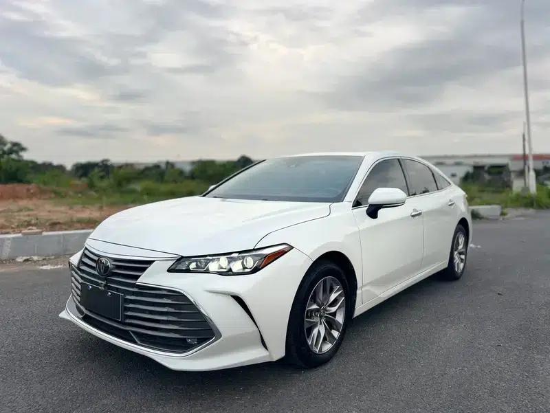 2019 Toyota Avalon 2.0L Luxury Edition (China VI Emission Standard) — миниатюра 1