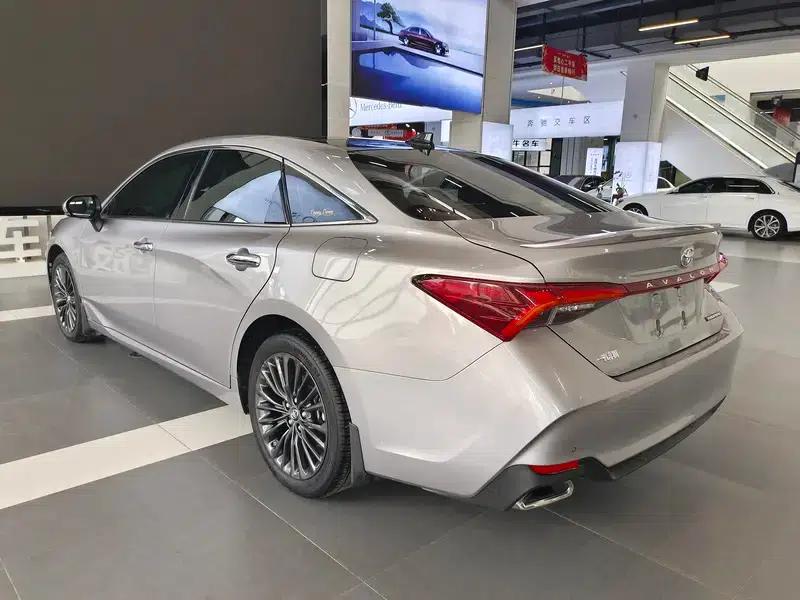 2019 Toyota Avalon 2.5L Touring Premium Edition (China VI Emission Standard) — миниатюра 4
