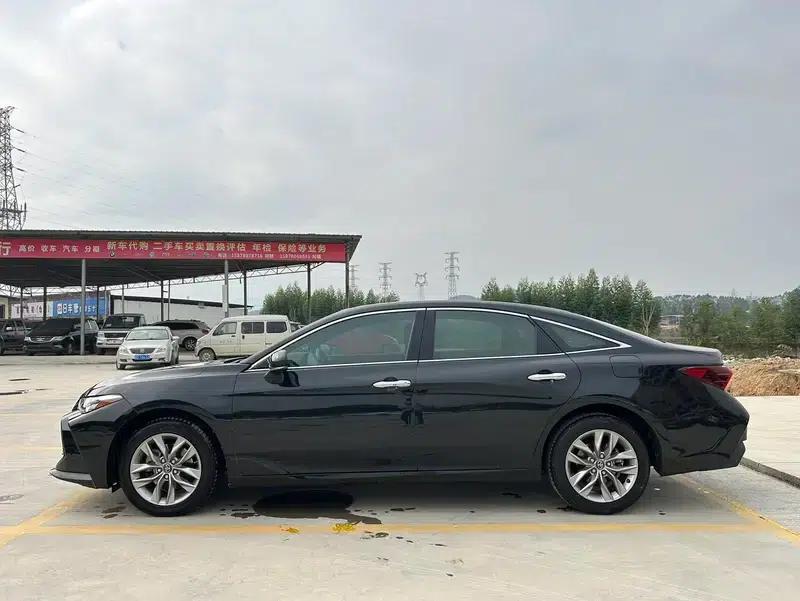 2019 Toyota Avalon 2.0L Luxury Edition (China VI Emission Standard) — миниатюра 3
