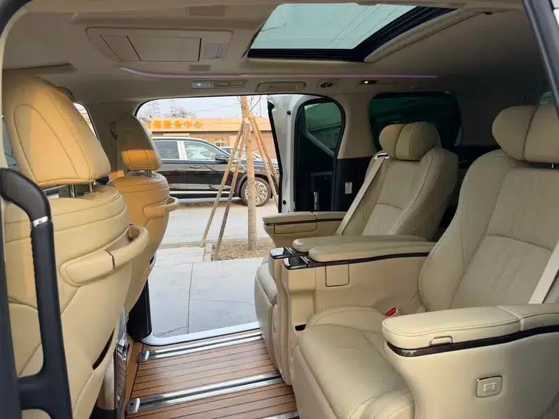 2020 Alphard Hybrid 2.5L HV Premium Edition — миниатюра 14