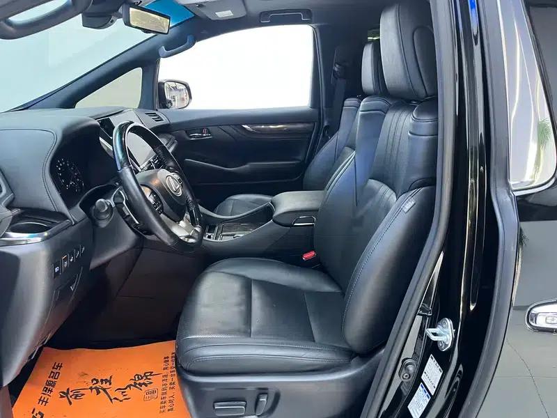 2023 Alphard Crown 2.5L Intelligent Hybrid Dual Engine AWD Supreme Edition — миниатюра 11