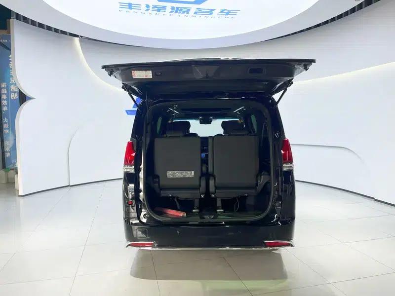 2023 Alphard Crown 2.5L Intelligent Hybrid Dual Engine AWD Supreme Edition — миниатюра 13