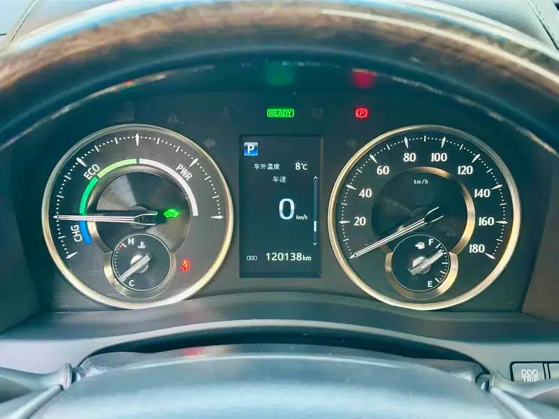 2020 Alphard Hybrid 2.5L HV Black Gold Limited Edition — миниатюра 11