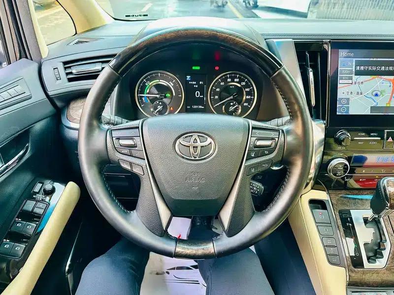 2020 Alphard Hybrid 2.5L HV Black Gold Limited Edition — миниатюра 12