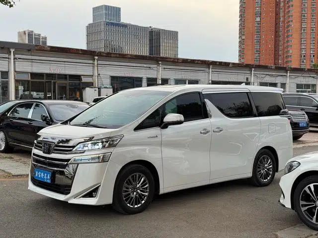 2021 Alphard Crown Hybrid 2.5L HV Premium Edition