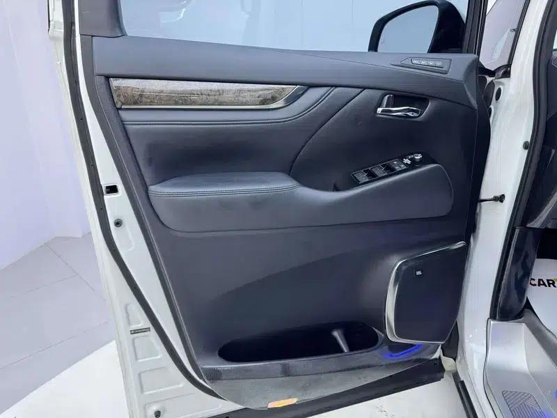 2021 Alphard Crown Hybrid 2.5L HV Premium Edition — миниатюра 13